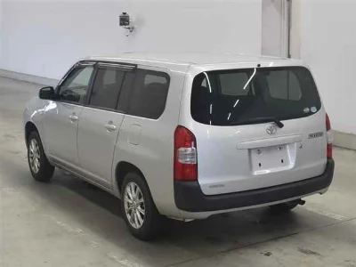 TOYOTA SUCCEED