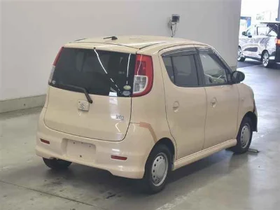 SUZUKI MRWAGON