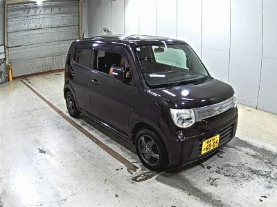 SUZUKI MRWAGON