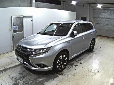 MITSUBISHI OUTLANDER PHEV