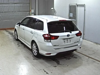TOYOTA COROLLA FIELDER