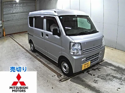 MITSUBISHI MINICAB
