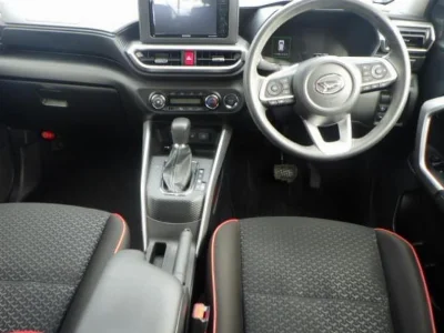 DAIHATSU ROCKY