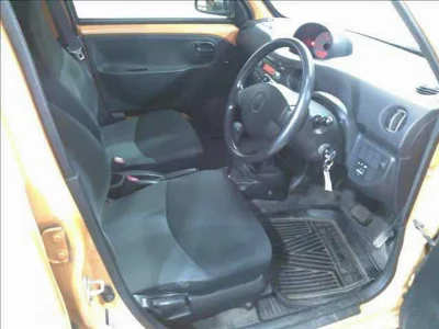 DAIHATSU ESSE