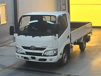 TOYOTA DYNA