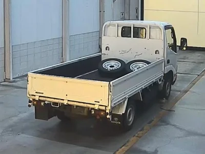 TOYOTA DYNA