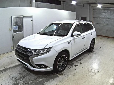 MITSUBISHI OUTLANDER PHEV