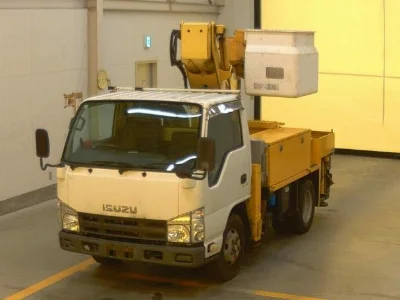 ISUZU ELF