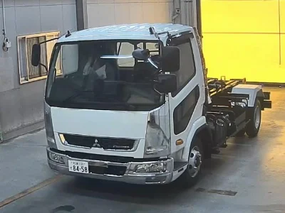 MITSUBISHI FUSO FIGHTER