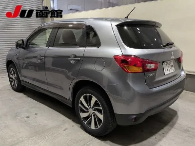 MITSUBISHI RVR