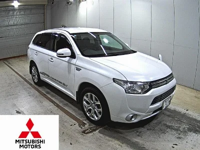 MITSUBISHI OUTLANDER PHEV