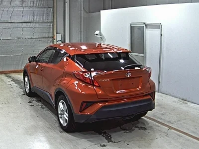 TOYOTA C-HR