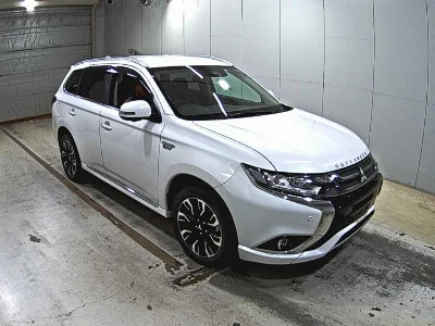 MITSUBISHI OUTLANDER PHEV