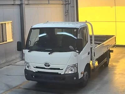 TOYOTA DYNA