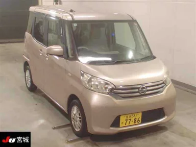 NISSAN DAYZ ROOX