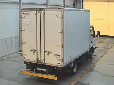 TOYOTA DYNA