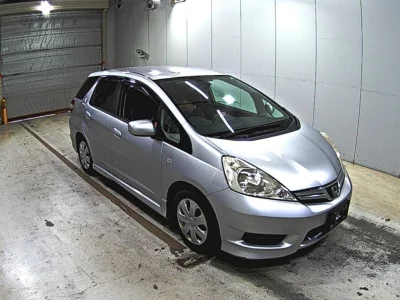 HONDA FIT SHUTTLE