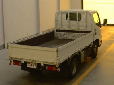TOYOTA DYNA