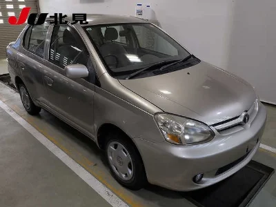 TOYOTA PLATZ