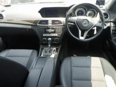 MERCEDES BENZ C CLASS