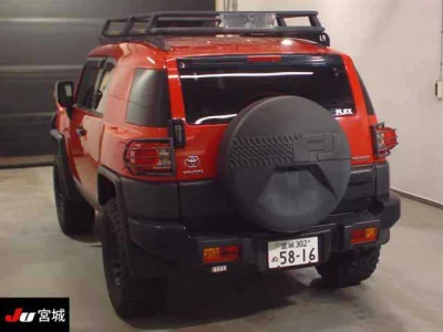 TOYOTA FJ CRUISER