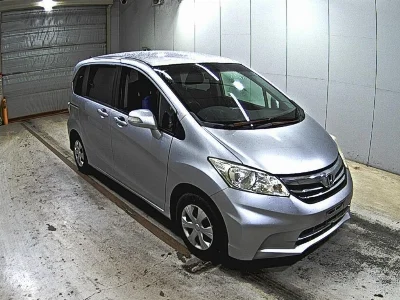 HONDA FREED