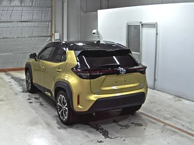 TOYOTA YARIS CROSS