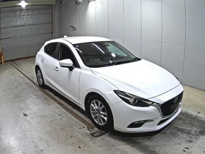 MAZDA AXELA