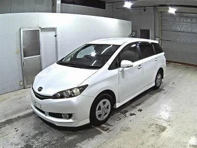 TOYOTA WISH