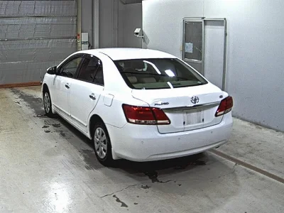 TOYOTA PREMIO