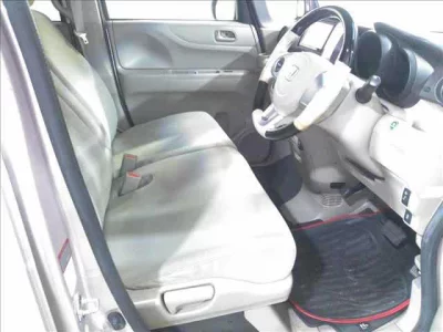 HONDA N BOX PLUS