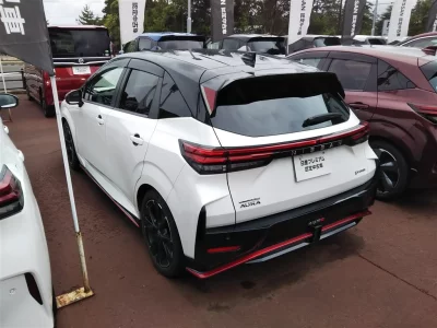 NISSAN AURA
