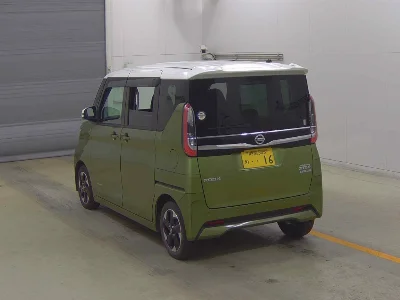 NISSAN ROOX