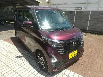 NISSAN ROOX