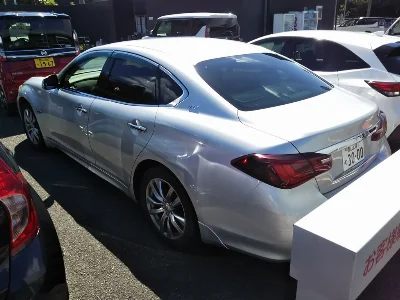 NISSAN FUGA