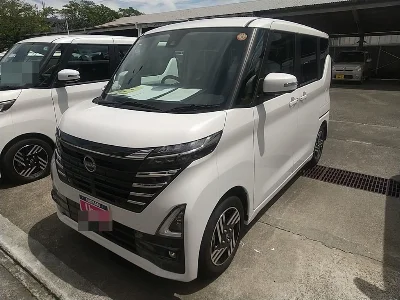 NISSAN ROOX