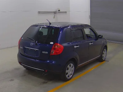 MAZDA VERISA