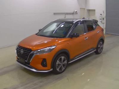 NISSAN KICKS