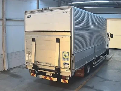 ISUZU FORWARD