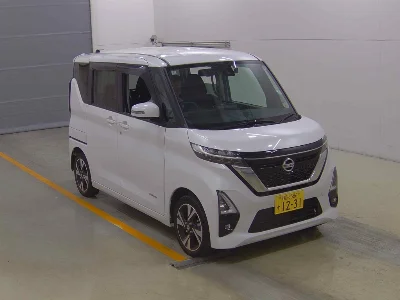NISSAN ROOX