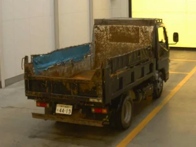 MITSUBISHI CANTER
