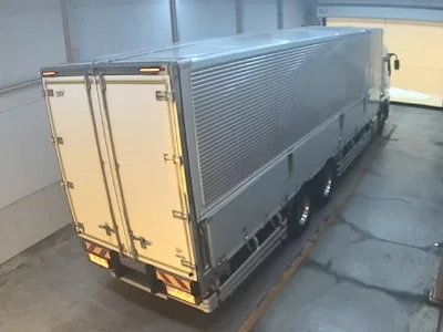 MITSUBISHI FUSO