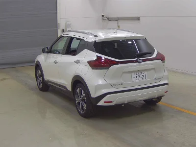 NISSAN KICKS