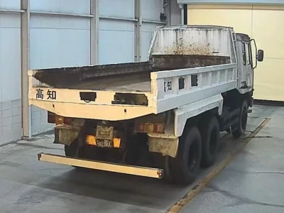 MITSUBISHI FUSO