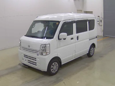 NISSAN CLIPPER VAN