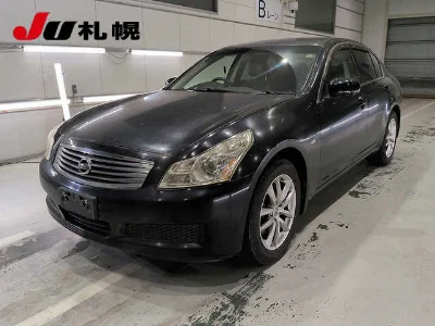 NISSAN SKYLINE