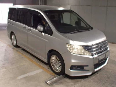 HONDA STEP WAGON