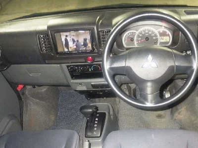 MITSUBISHI MINICAB