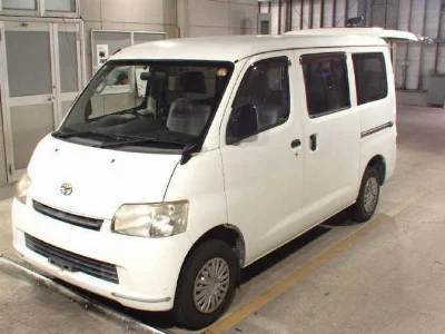 TOYOTA LITE ACE VAN