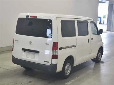 TOYOTA LITE ACE VAN
